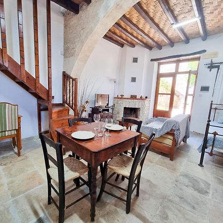 Appartamento Athena'S Pool Oasis Skarinou Esterno foto