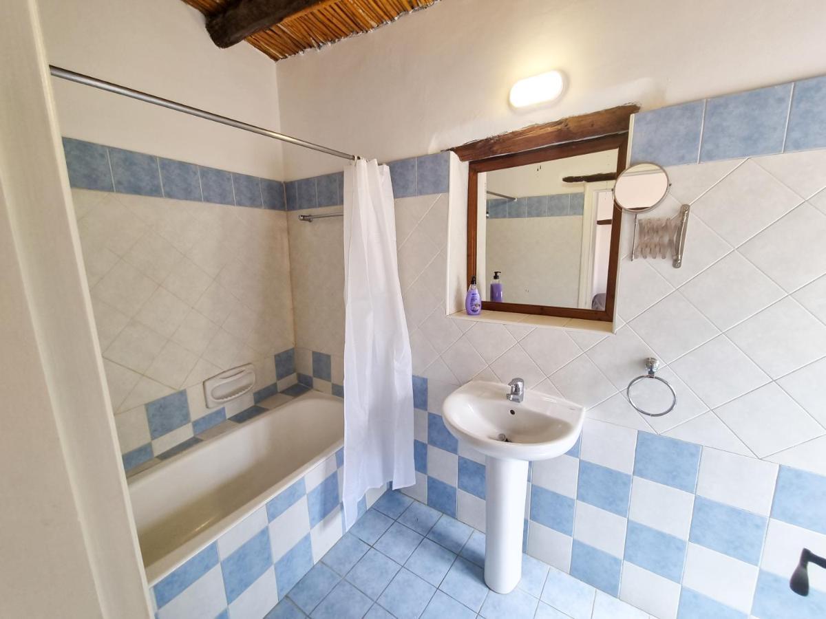 Appartamento Athena'S Pool Oasis Skarinou Esterno foto