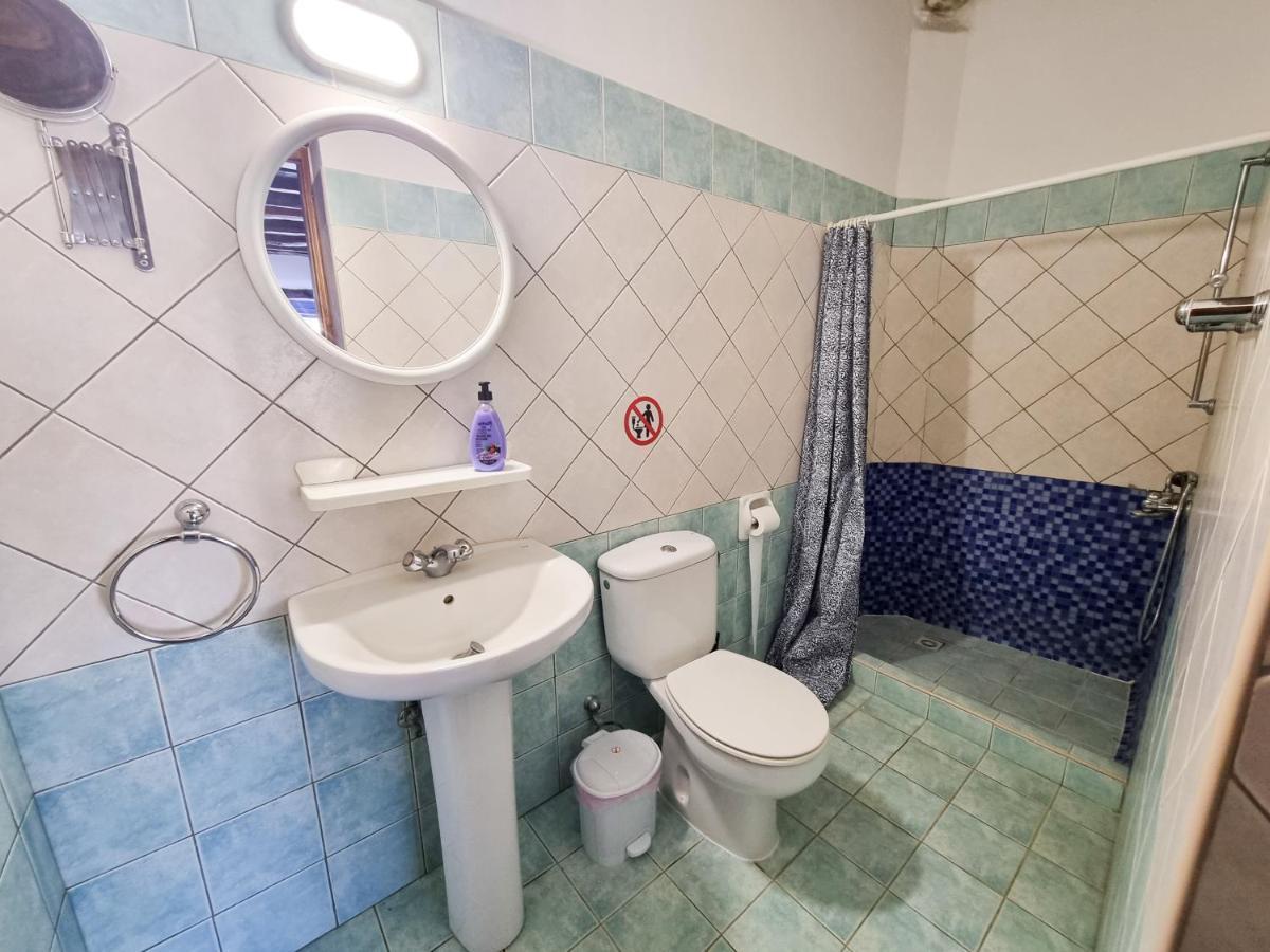 Appartamento Athena'S Pool Oasis Skarinou Esterno foto