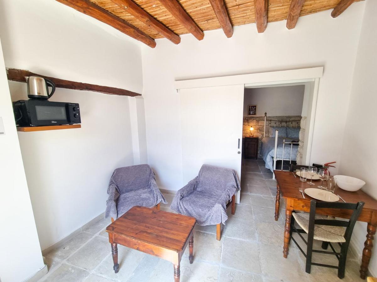 Appartamento Athena'S Pool Oasis Skarinou Esterno foto