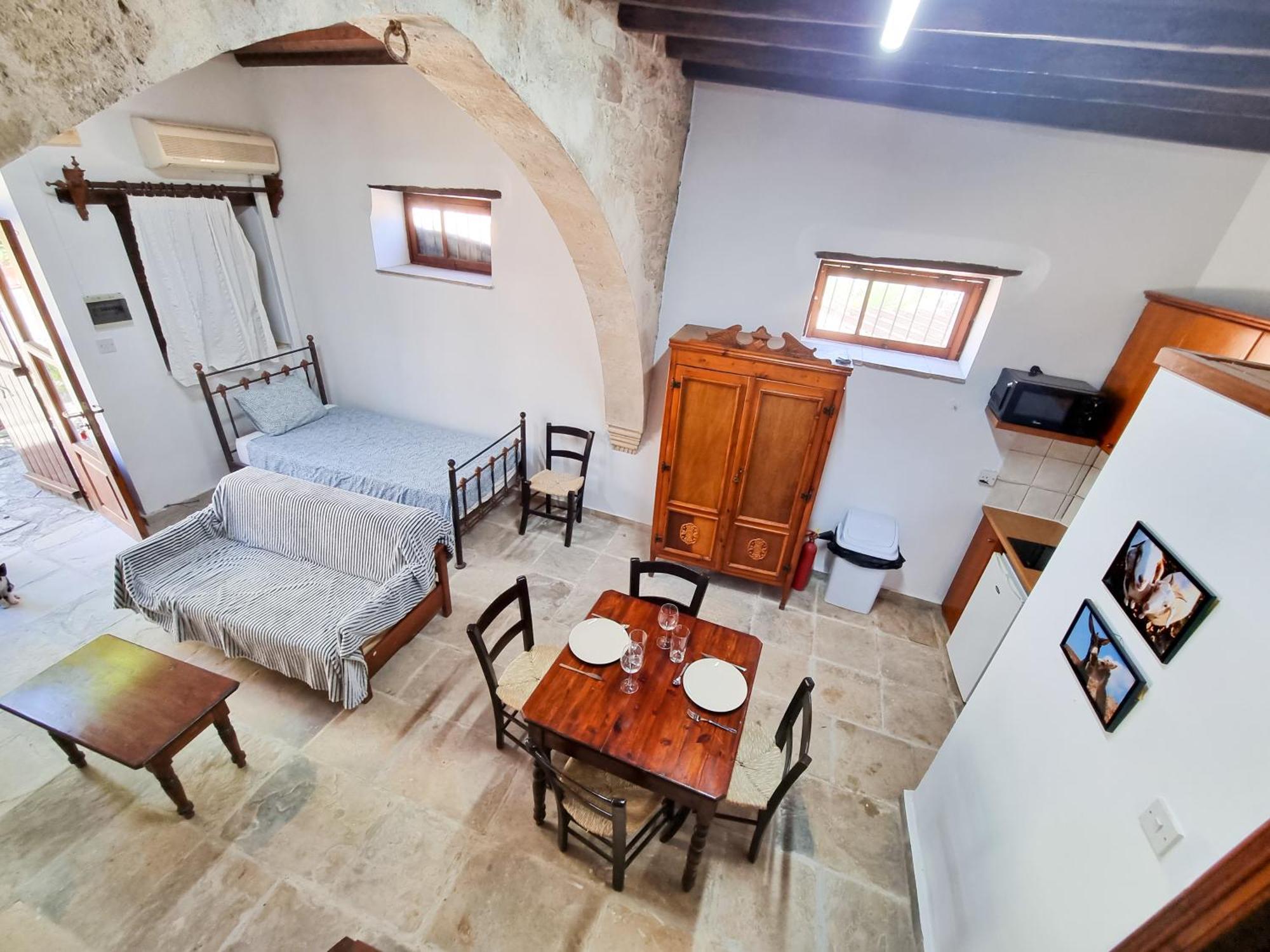 Appartamento Athena'S Pool Oasis Skarinou Esterno foto